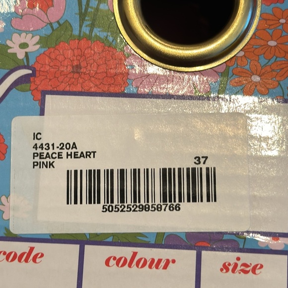 NIB Irregular Choice Peace ☮️ Heart ❤️ Sandals Size Women’s EU 37 (US 6) - Picture 12 of 12